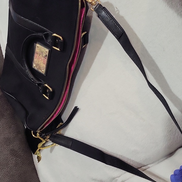 Victoria's Secret Tote Bag - Picture 12 of 15